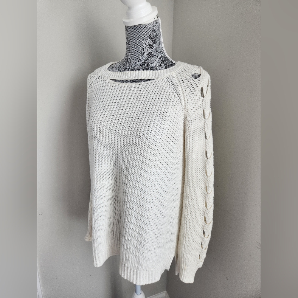 Altar'd State Sweater - Picture 5 of 9